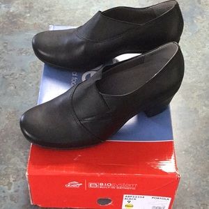 Brand new Abeo shoes in original box.